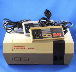 Nintendo Entertainment System NES-001 Console